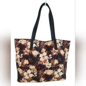 Mark & Hall Dogwood Floral Tote Bag